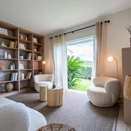 Villa Mirage *